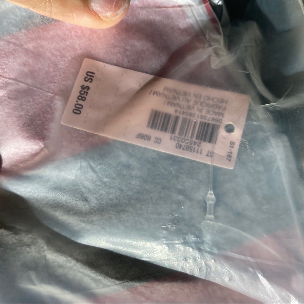 Victoria’s Secret Striped Weekender Duffel Bag - Picture 5 of 5